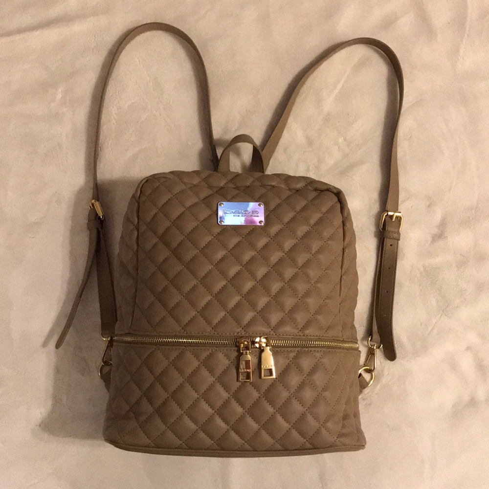 Super cute quilted-pattern backpack